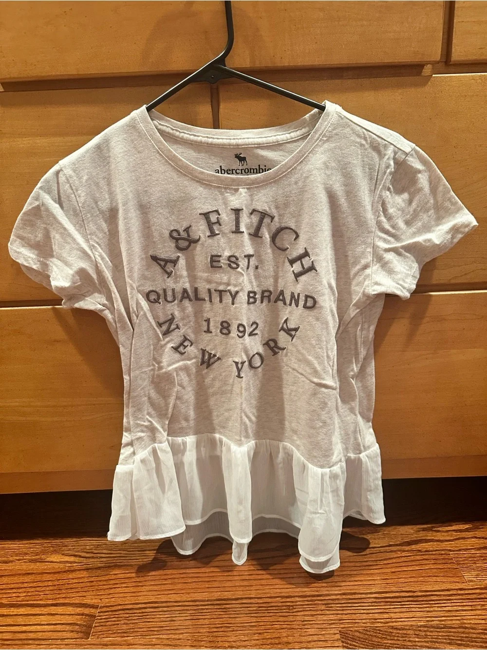 Abercrombie Kids White Graphic Peplum Short Sleeve Top
